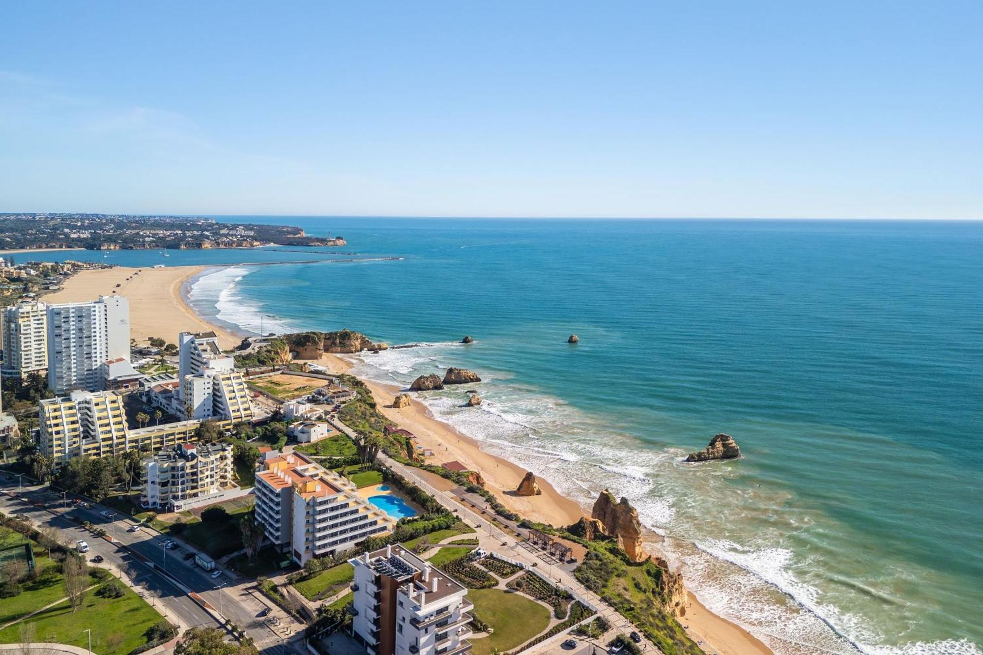 Serene Ocean 1 Bdr Apartment With Patio By Lovelystay Portimão Exteriér fotografie
